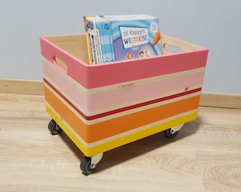 Bücherkiste L aus Holz, Spielzeugkiste, Deko Kinderzimmer, Aufbewahrung Spielzimmer, Kinderzimmerdekoration.