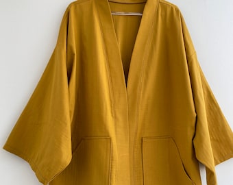 Haori masculino mostarda, jaqueta quimono japonesa, cardigan folgado de linho, casaco noragi urbano casual, roupas largas de rua, presente para ele