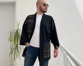 Kimono-style Fall Jacket, Men's Casual Patchwork Haori, Tartan Kimono Outerwear, Japanese Streetwear, Asian-inspired Pieced Cardigan