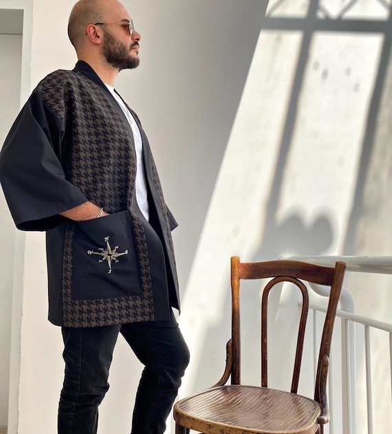 Japanese Haori Jacket, Street Style Men's Travel Kimono, Compass Embroidery Noragi Coat