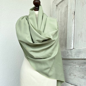 Salbeigrüner Pashmina-Schal, hellgrüner Brautschal, Geschenk für die Brautmutter, langer Pashmina-Schal, Geschenk für Brautjungfern, Hochzeitstuch Bild 6