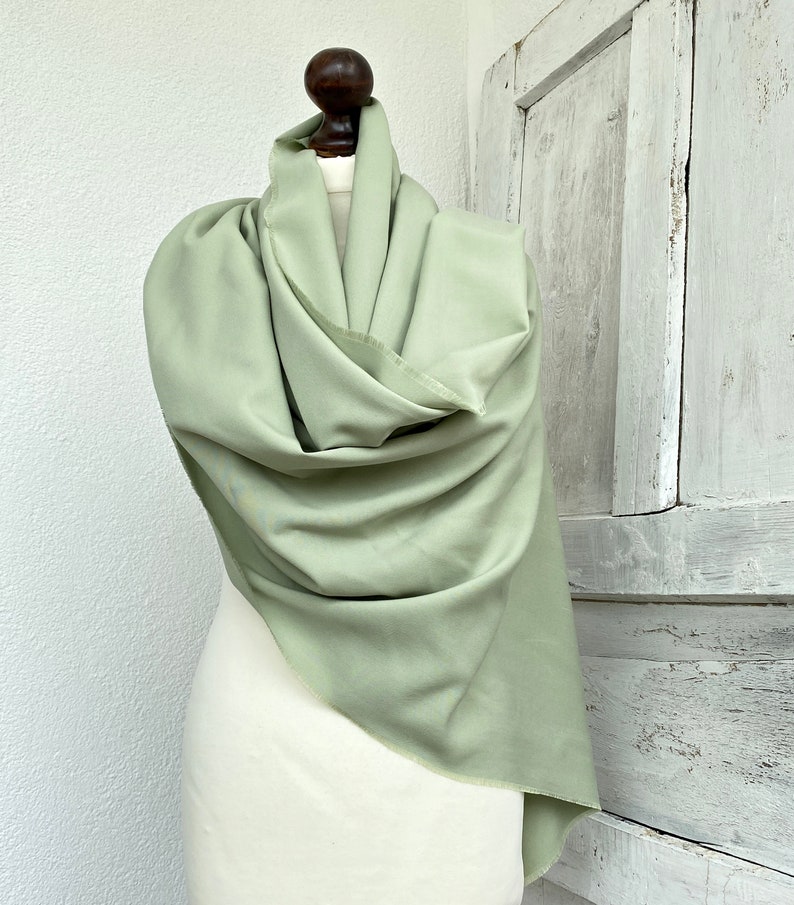 Châle pashmina vert sauge, écharpe vert pâle pour mariée, cadeau pour la mère de la mariée, châle pashmina long, cadeau pour demoiselle d'honneur, emballage de mariage image 6