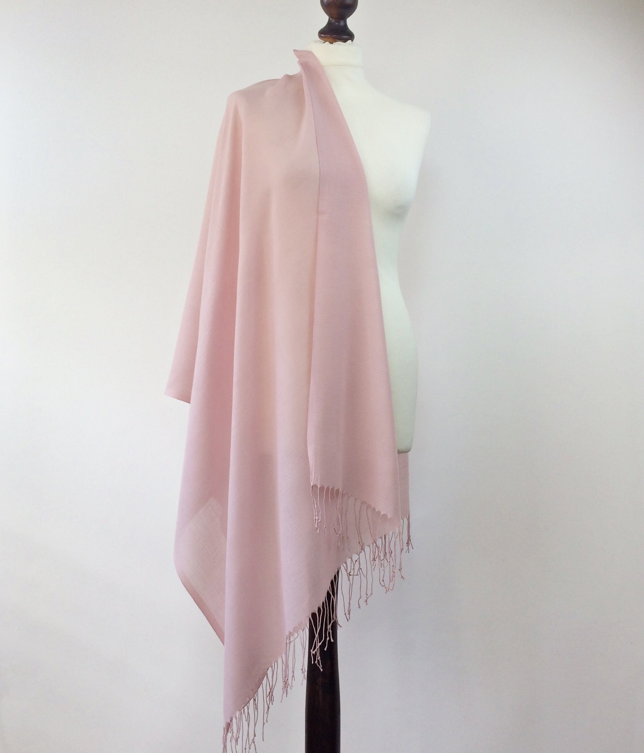 Blush Pink Linen Pashmina Bridal Wrap Tassel Scarf Pale Pink Etsy UK