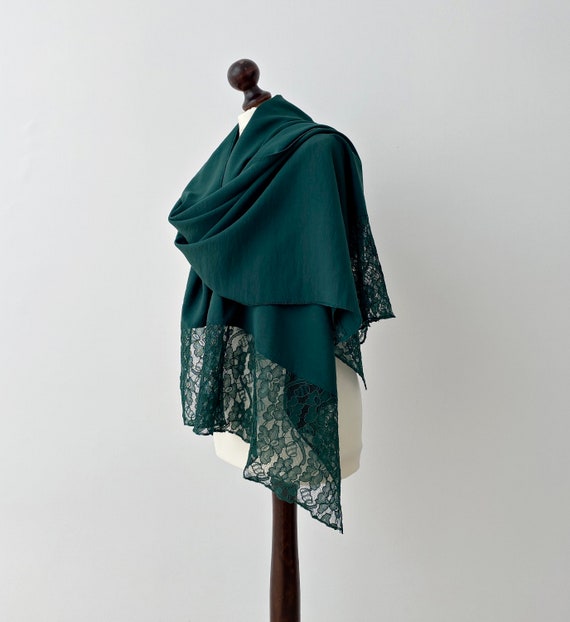 shawl for dark green dress ELICA SHAWL (EMERALD GREEN) – GIO FABRICS main image 1