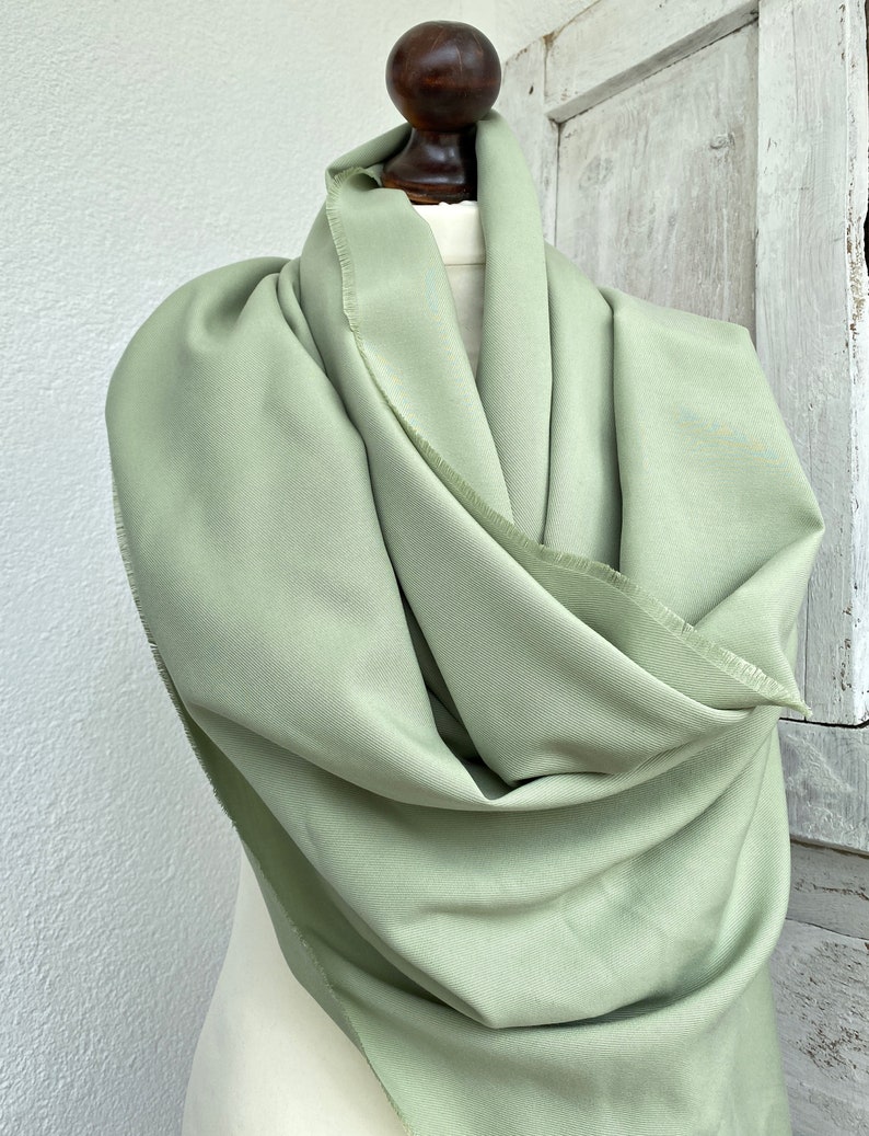 Salbeigrüner Pashmina-Schal, hellgrüner Brautschal, Geschenk für die Brautmutter, langer Pashmina-Schal, Geschenk für Brautjungfern, Hochzeitstuch Bild 4