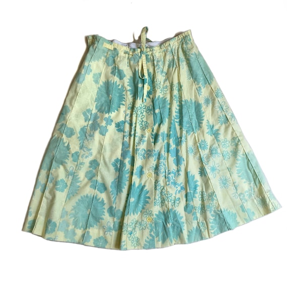 70s Vintage Pale Green and Blue Floral Skirt - image 1