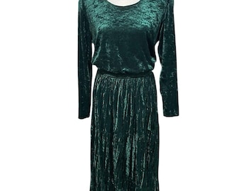 VTG 2 Piece Emerald Green Velvet On The Rocks California Top Skirt Medium