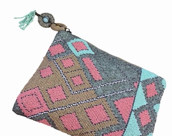NWOT Anthropologie Jasper & Jeera Beaded Clutch Purse Boho Teal Peach Indie