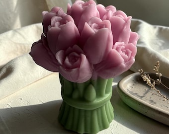Handmade Tulip Bouquet Candle / Wax Melt