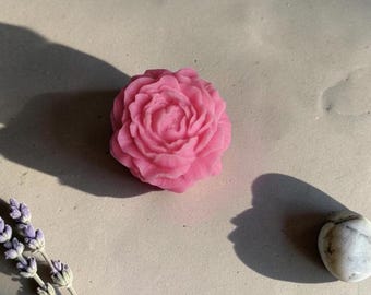 Handmade Peony Flower Candle / Wax Melt