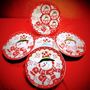 Snowman Holiday Plates plates ( 2 sets of 4 )