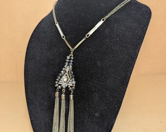 Egyptian Style : Fashionable Costume Necklace
