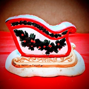 80&#39;s Christmas Sleigh planter