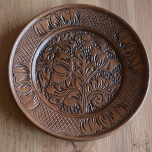 Rare Brown Korond Plate | Corond Folk Pottery | Handmade Carved Floral Motif
