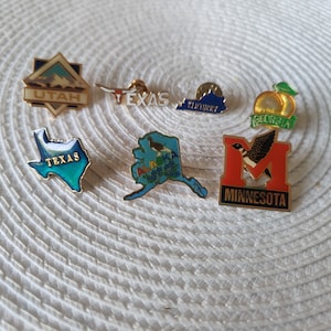 Original Vintage USA States Pins | US City or State Pins - Alaska, Minnesota, Texas, Kentucky, Utah, Georgia