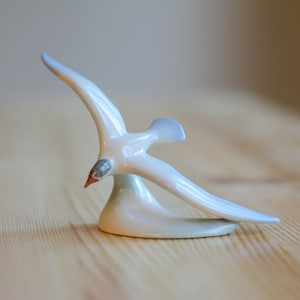 Vintage Porcelain Bird | Animal Figurine from Hungary | Vintage Flying Seagull Porcelain