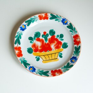 Vintage Porzellan Wandteller | Handgemalte Blumen aus Ungarn