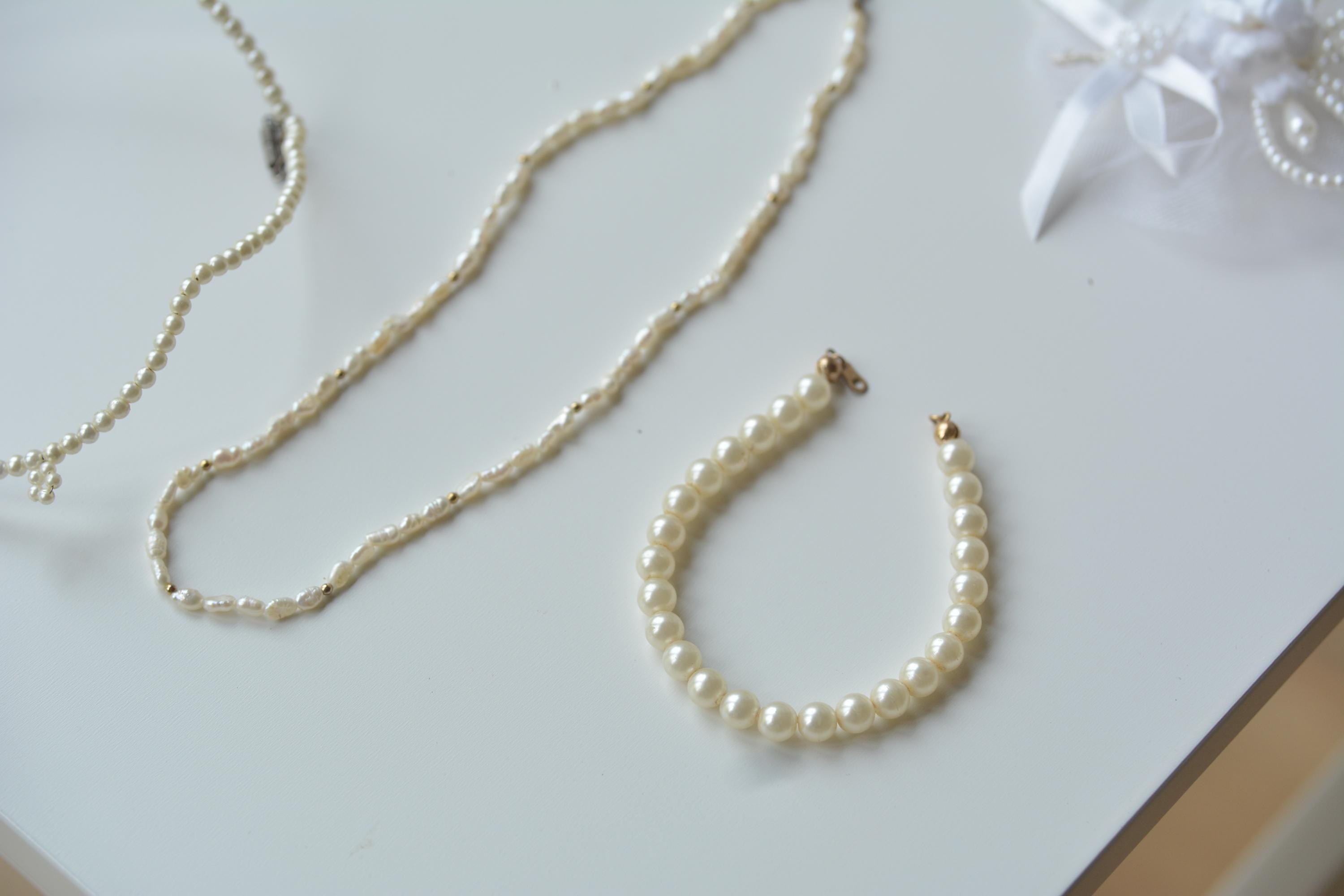 Vintage Wedding Hair Accessory Bracelet Kidney Shaped Faux Pearls Sets Queen Anne Collection 8mm Pearl 18 main image 3