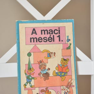 Vintage Hungarian Children&#39;s Book: Illustrated 1st Grade Reader, 1980s