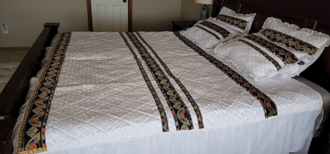 Ethiopian and Eritrean Bed Cover አልጋ ልብስ angle Design Etsy