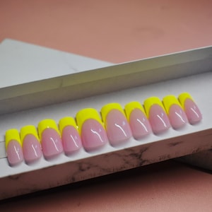 Neon French Tip 10pcs Press On Sets