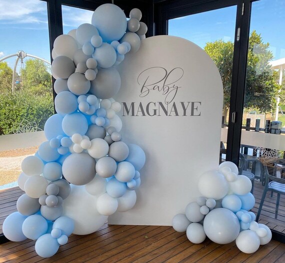 Blue balloon garland deals
