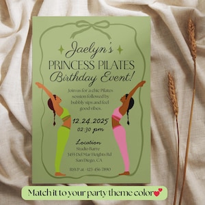Puede incluir: Una invitaci&oacute;n verde con el texto "Jaelyn's Princess Pilates Birthday Event!". Presenta dos ilustraciones de mujeres con ropa de entrenamiento. La invitaci&oacute;n incluye detalles del evento: fecha, hora, lugar e informaci&oacute;n de RSVP.