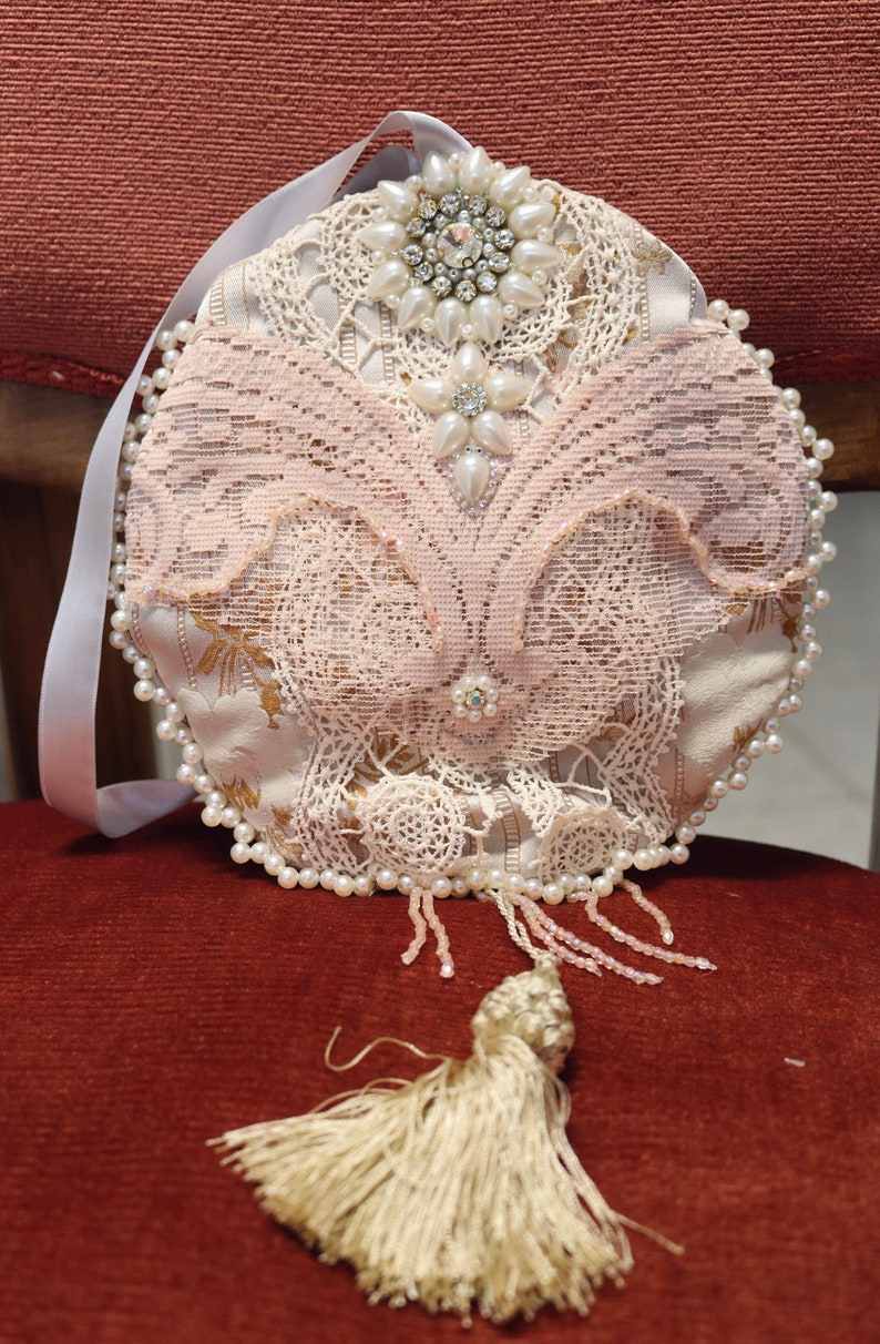Beaded Pouch - Madame main image 0