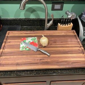 Custom Quarter Sawn Cutting Boards
