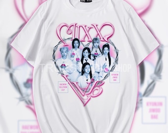 NMIXX ロゴ ユニセックス Tシャツ - Etsy 日本