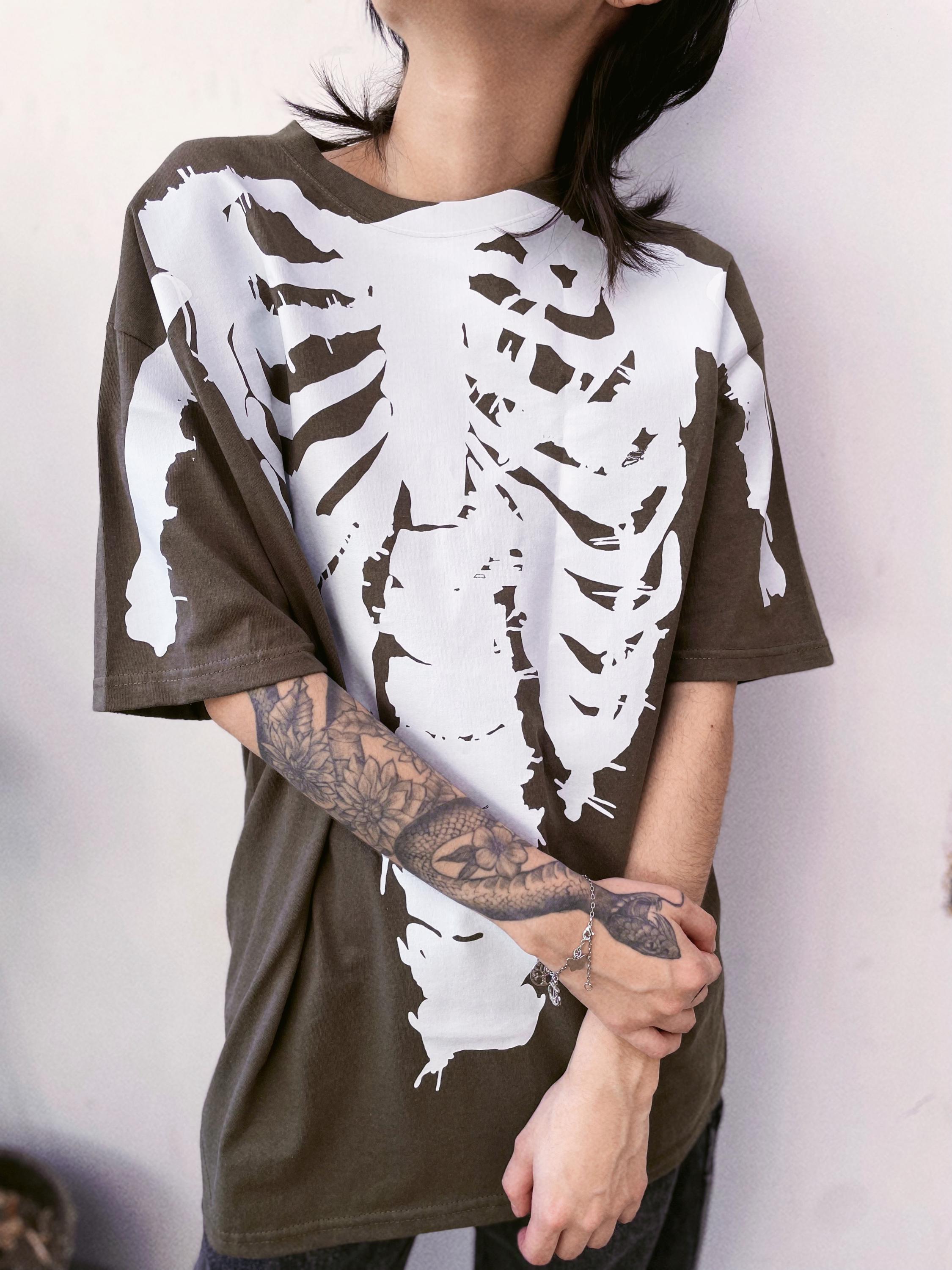 Jungkook Sowoozoo Skull T-shirt Inspired Merch - Etsy