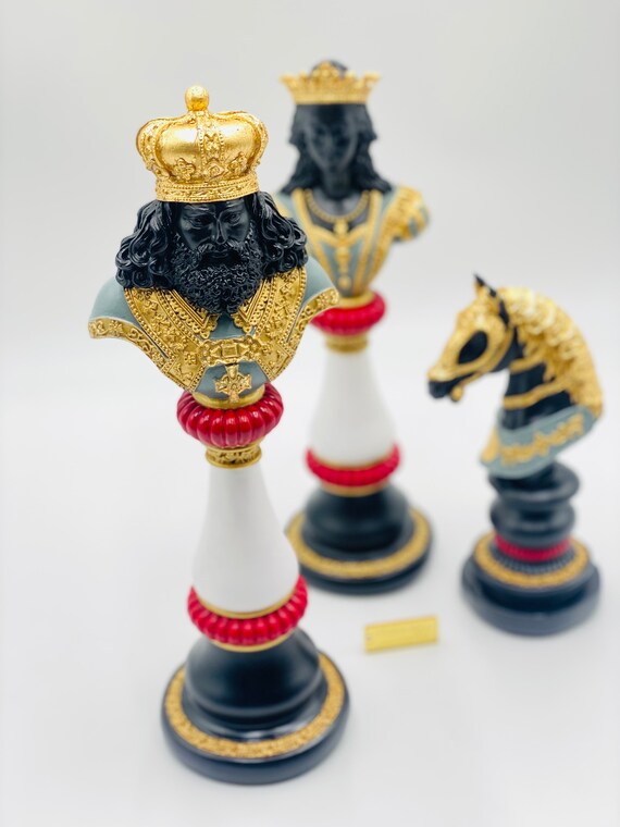 Custom Chess Set – Trendsetter Crafty Creations