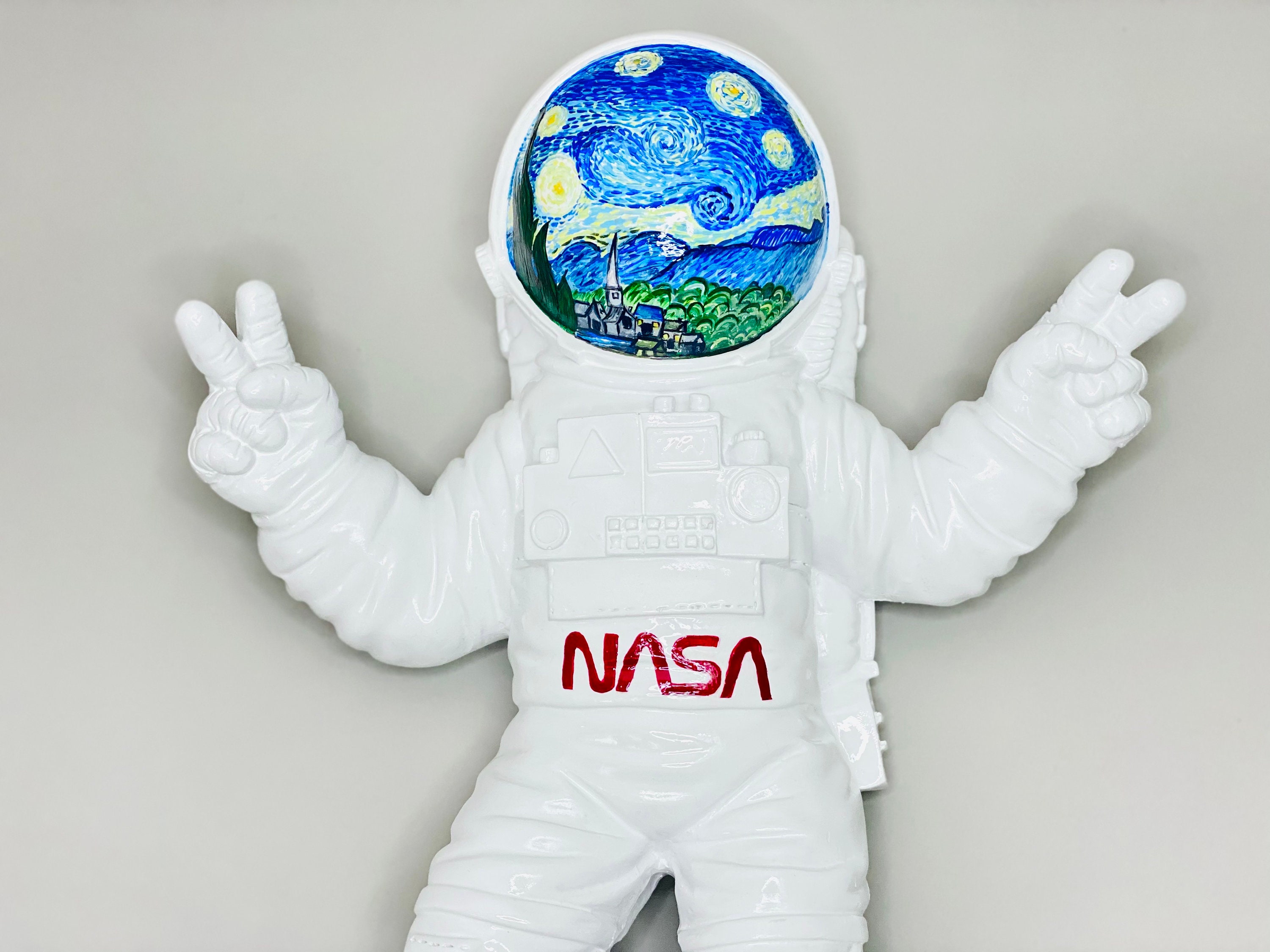 19" LARGE Starry Night NASA Astronaut Statue, Spaceman Statue, Pop art sculpture, Wall Hanging Astronaut Statue, Nasa Spaceman Statue
