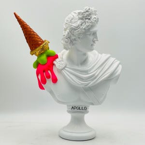 Apollo Statue mit Eis, Pop Art Statue, griechischer Gott Apollo Skulptur, Eistüte Skulptur, Street Art Büste, Handgemachte einzigartige Geschenke