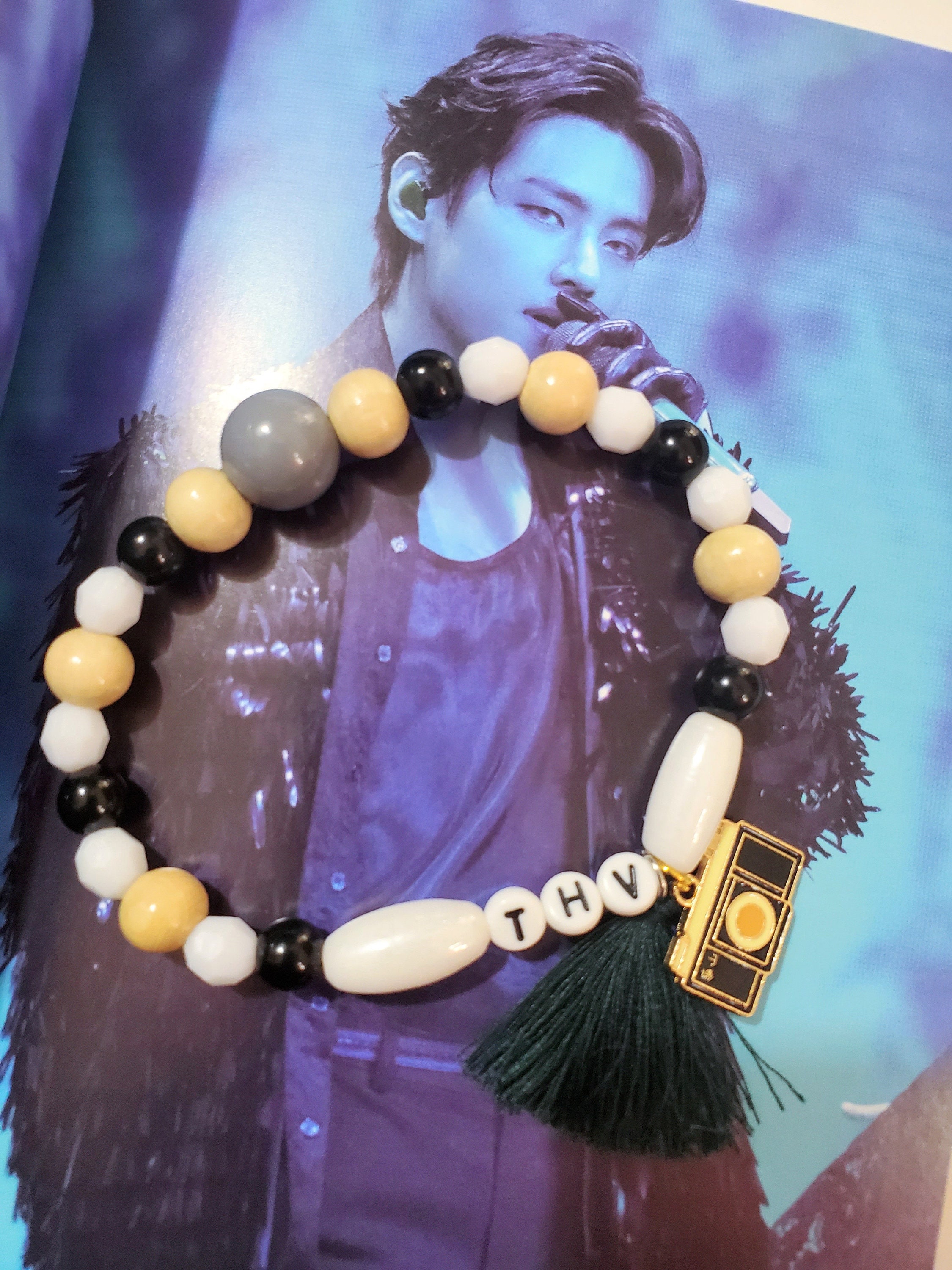 BTS V Taehyung THV Wood Beaded Bracelet - Etsy