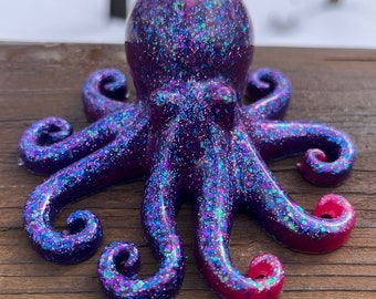 Resin octopus, figurines, octopus , desk decor, paperweight