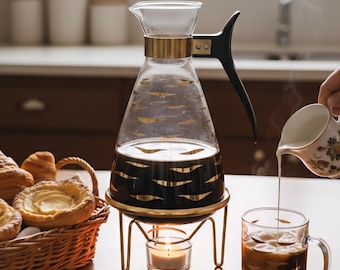 Vintage pyrex coffee carafe. Atomic era design, on warming stand, 10 cup carafe