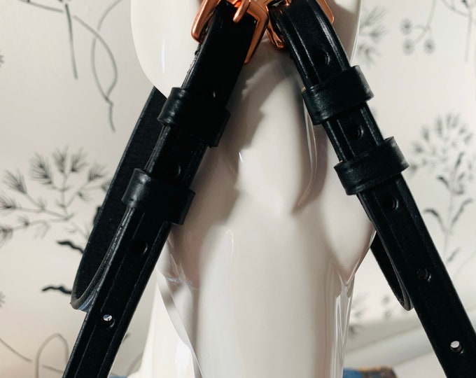Black English Leather Spur Straps with Rose Gold Buckles