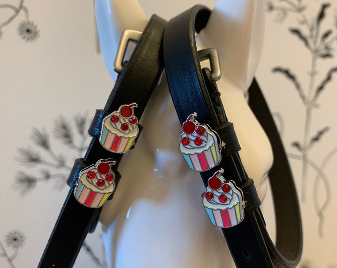 Black English Leather Spur Straps with Cupcakes