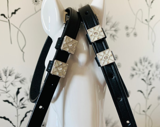 Black Leather English Spur Straps with Charms