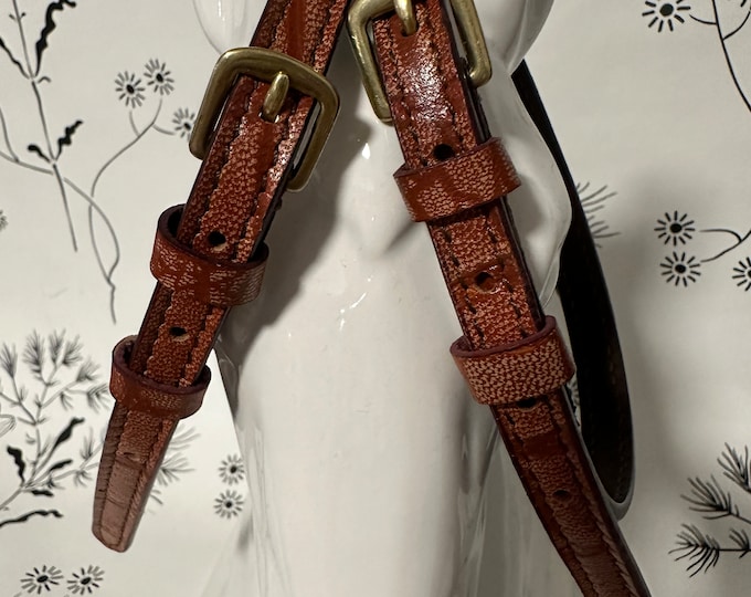 Brown Croc Print Leather Spur Straps with Brass Buckles