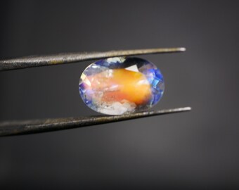 7.5x11 MM moonstone, oval cut moonstone, natural moonstone, moonstone from Madagascar, blue-red fire moonstone, 2.90 Ct moonstone