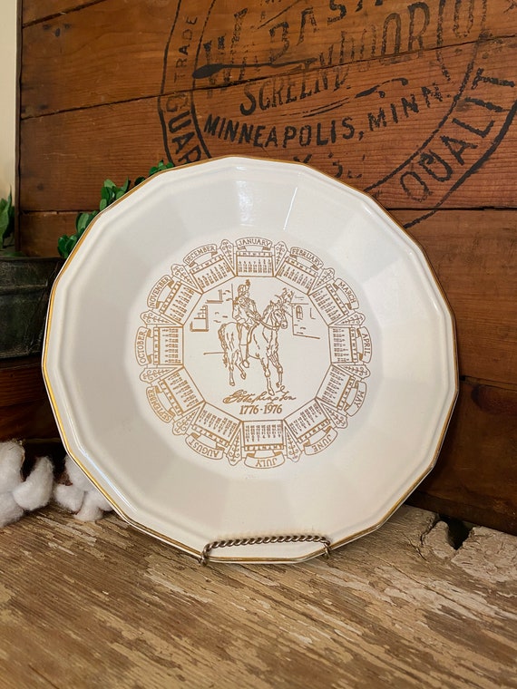 Vintage 1776-1976 Transfer Calendar Plate Bicentennial Plate Transferware  Gold Calendar Plate Collectible Calendar Plate 1776-1976 - Etsy