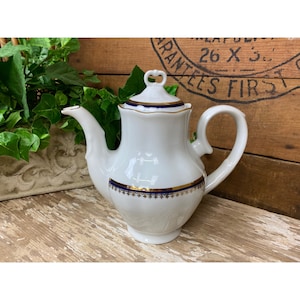 Vintage Blue and White Teapot | Favolina Made in Poland | Academia | Cottagecore | Vintage Kitchen Decor | Carafe | Serveware | Collectable