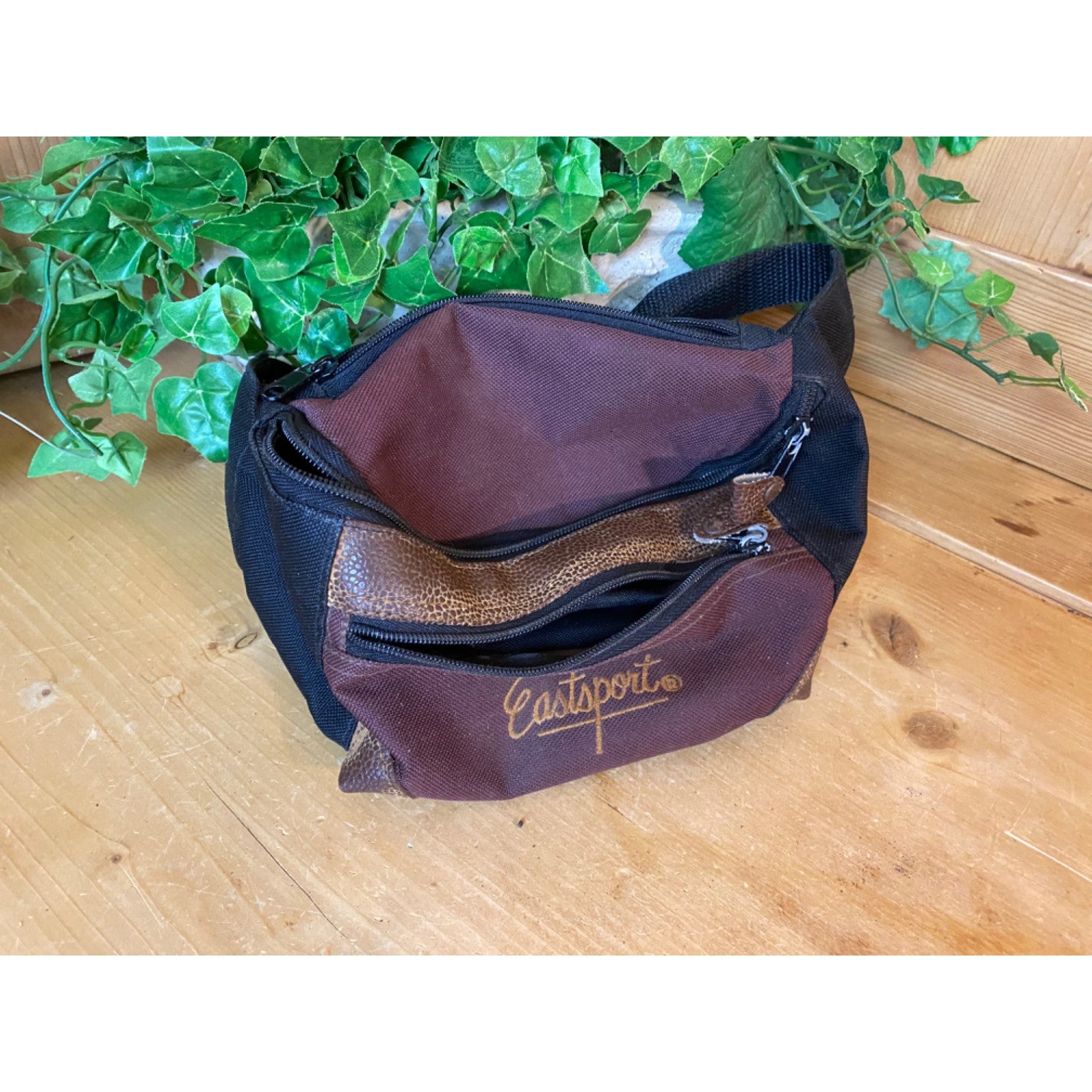 バッグ old gap leather boston bag 00s 90s k8.0 Large Vintage GAP 1990's Black Genuine Leather Messenger Bag