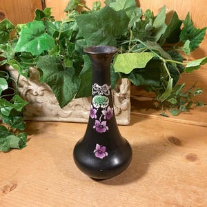 Vintage Early 1900s Shelly Black Floral Ceramic Vase | Early 19th Century Flower Vase | Made In England | Shabby Chic | Victorian Decor