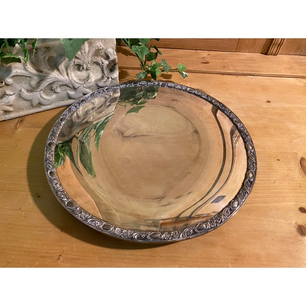 Vintage 1921 Silverplated Serving Tray | WM Rogers & Son | Victorian Rose | Academia | Round Silver Tray | Cottagecore | Kitchen Decor
