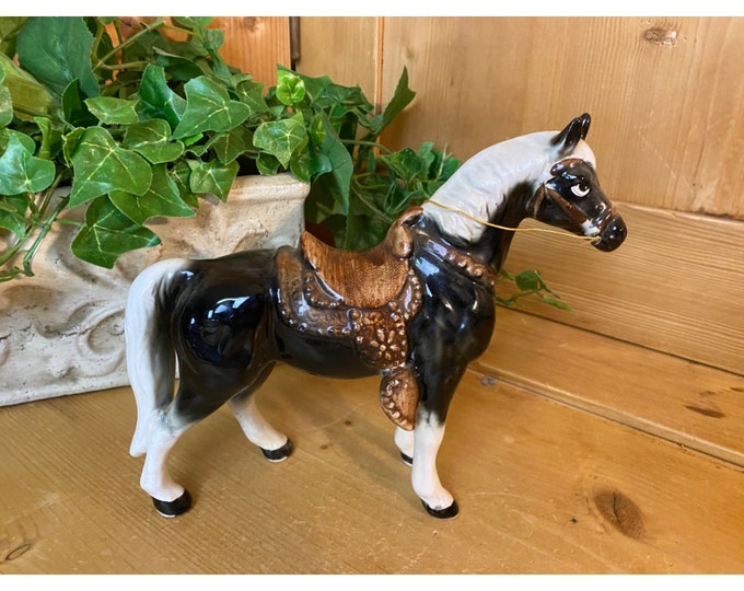Vintage Ceramic Horse Figurine With Western Saddle Painted Etsy