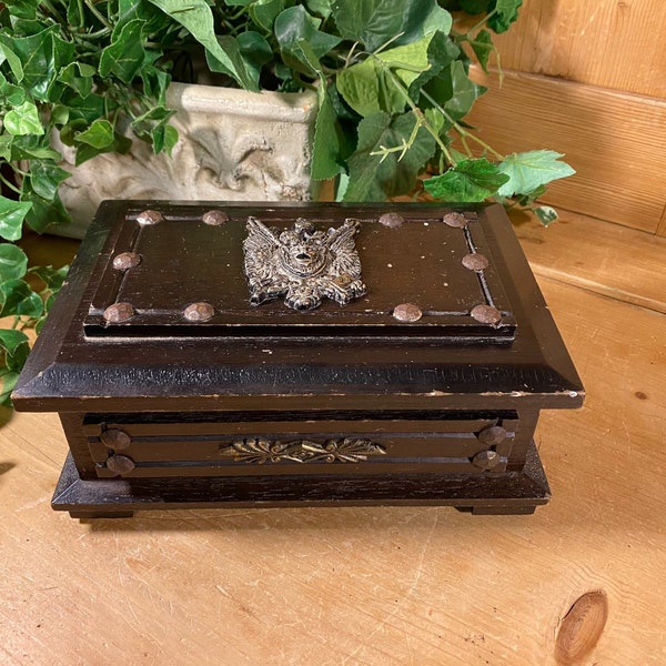 Vintage Wooden Trinket Box with Metal Lion's Crest | Small Jewelry Box | Academia Table Decor | Office Decor | Dresser Decor