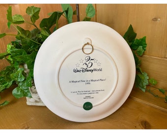 Vintage 1996 Walt Disney World 25th Anniversary Decorative 3D